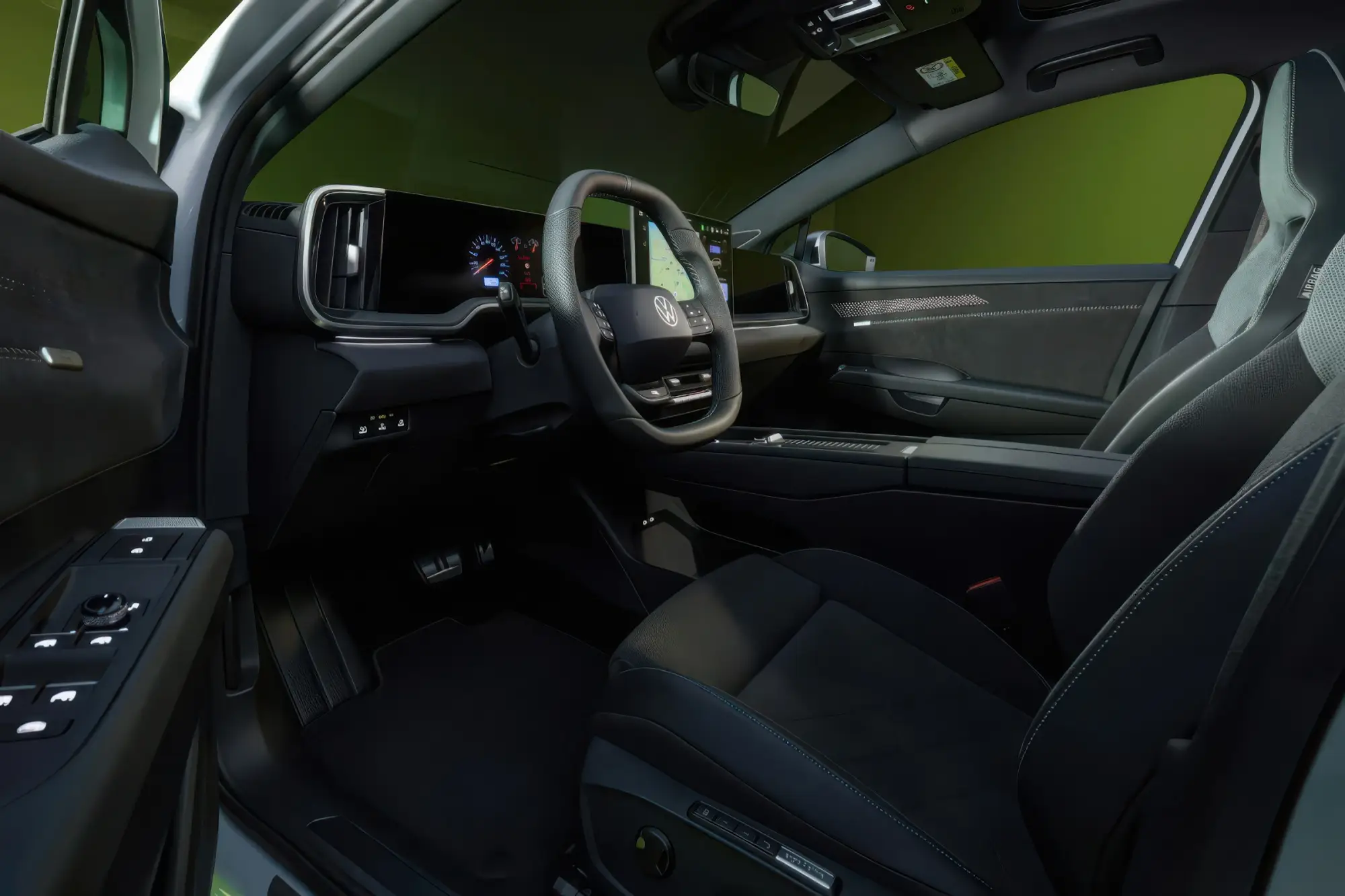 Электрический кроссовер VOLKSWAGEN ID TIGUAN: замена моделям ID 4 и ID 5, физические кнопки в салоне и дальнобойность до 600 км