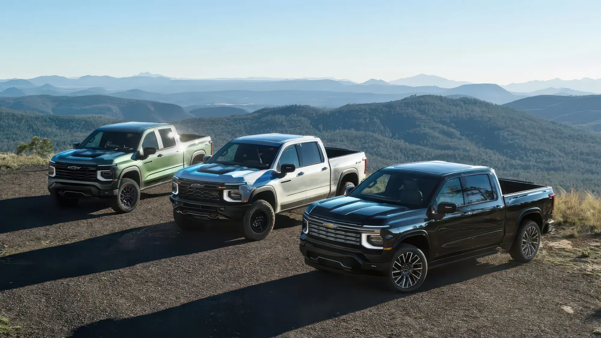 Концерн GENERAL MOTORS раскрыл характеристики двигателей Small Block V8 шестого поколения: объемы 5.7 и 6.6 литра с отдачей до 505 сил
