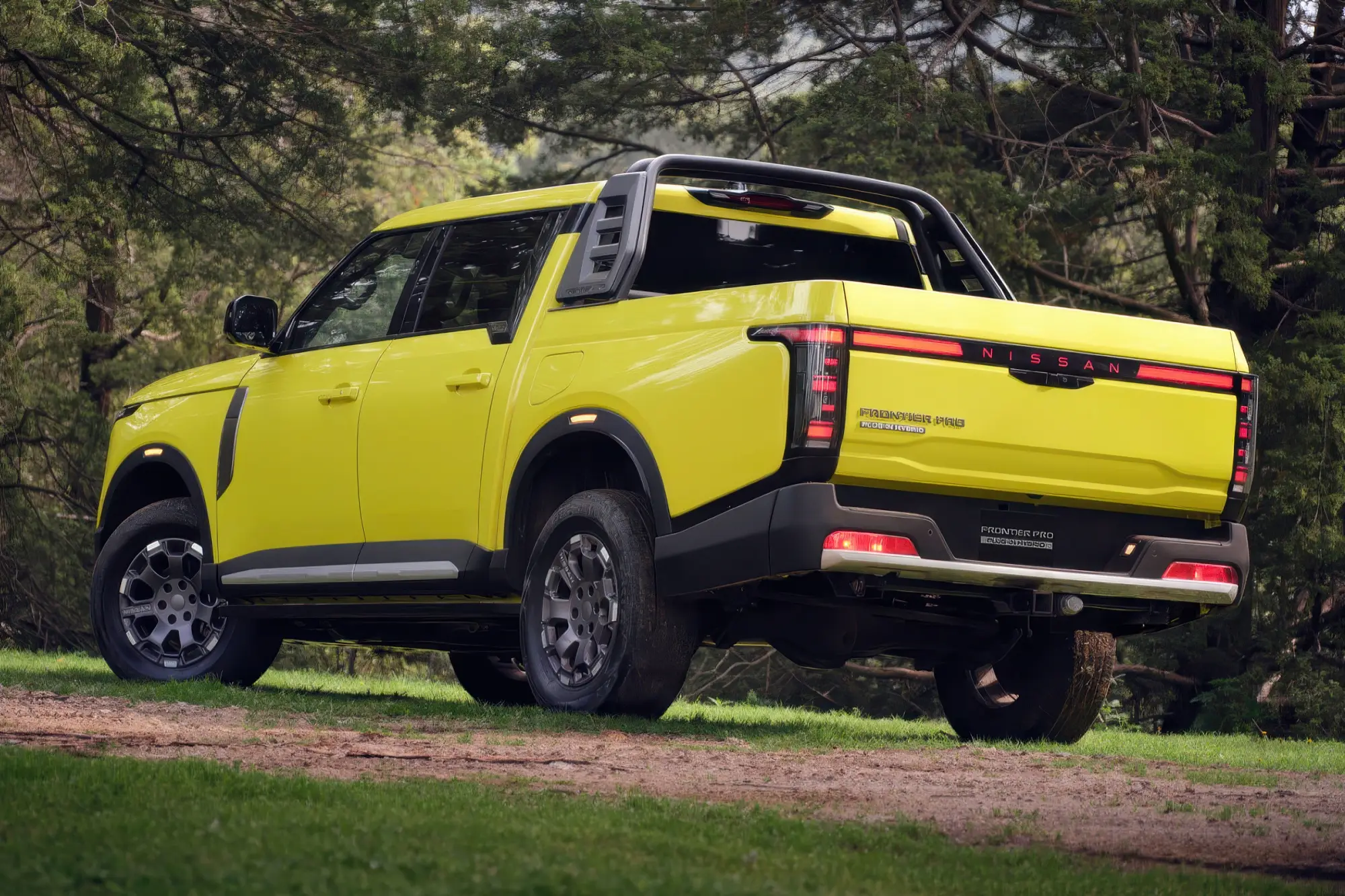 Гибридный пикап NISSAN FRONTIER PRO китайской сборки выходит на экспорт: спецификации для Мексики, версия NISSAN NAVARA PRO и цены